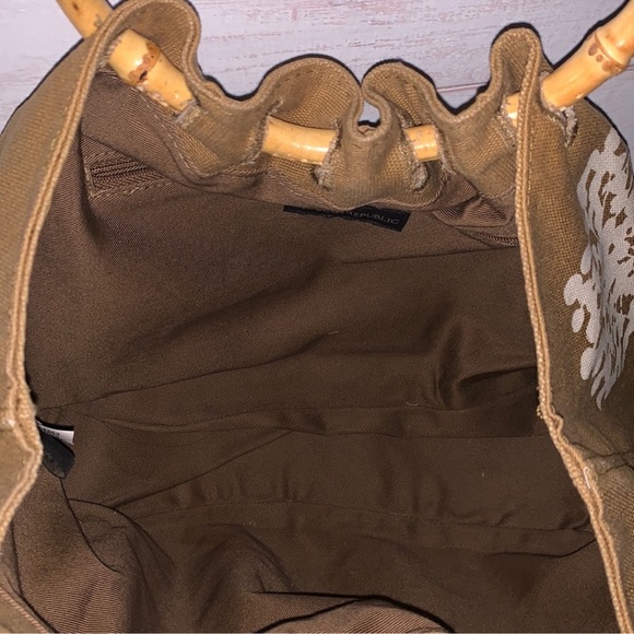 Banana Republic Canvas Bamboo Handbag - Picture 8 of 10